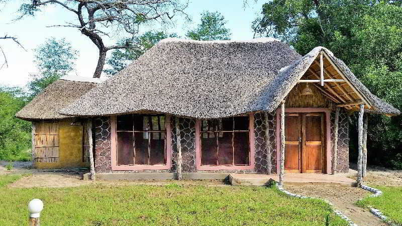 Africa Safari Camp Hotel Mloka Exterior foto