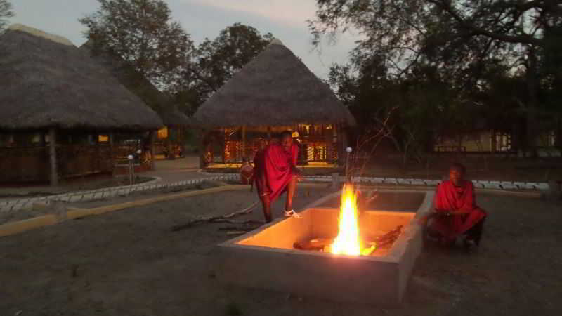 Africa Safari Camp Hotel Mloka Exterior foto